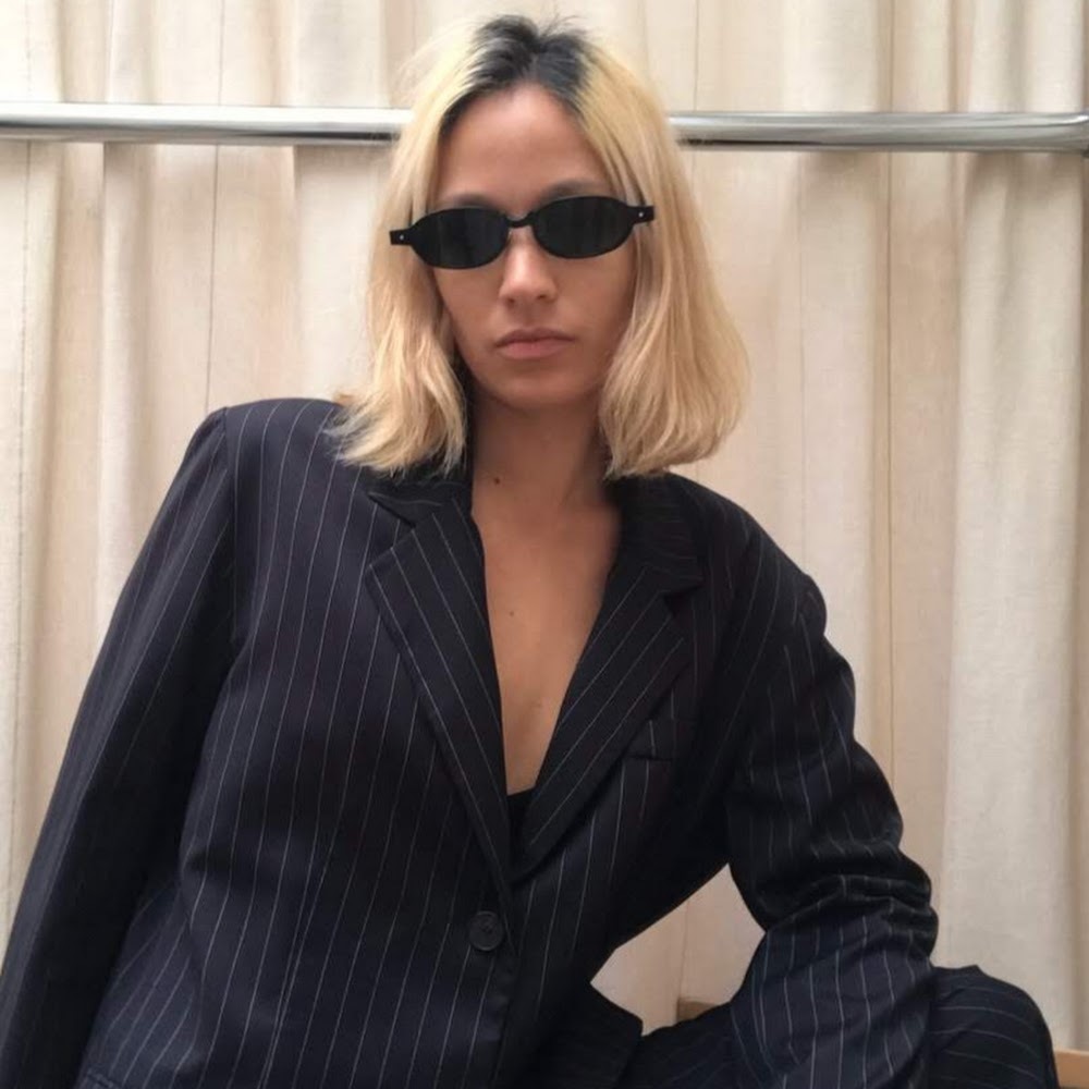 Meet your Posher, Joni